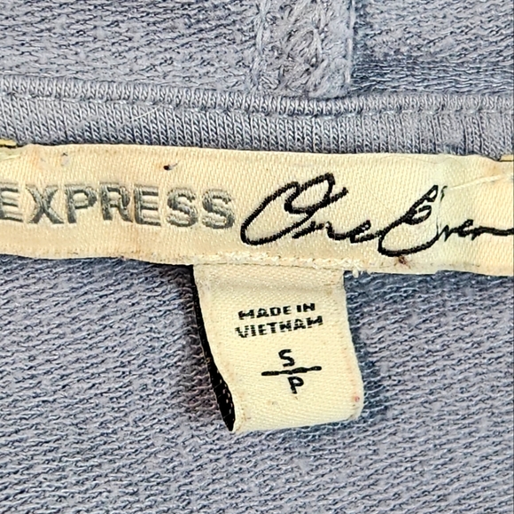 EXPRESS One Eleven Cropped Hoodie - Picture 10 of 10